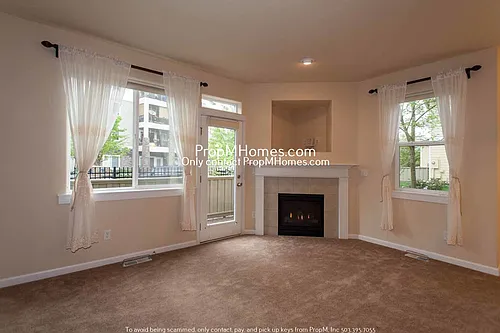 868 NW Council Dr Photo 1