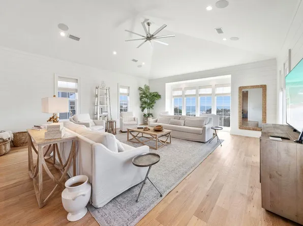 8183 E County Highway 30a, Inlet Beach, FL 32461