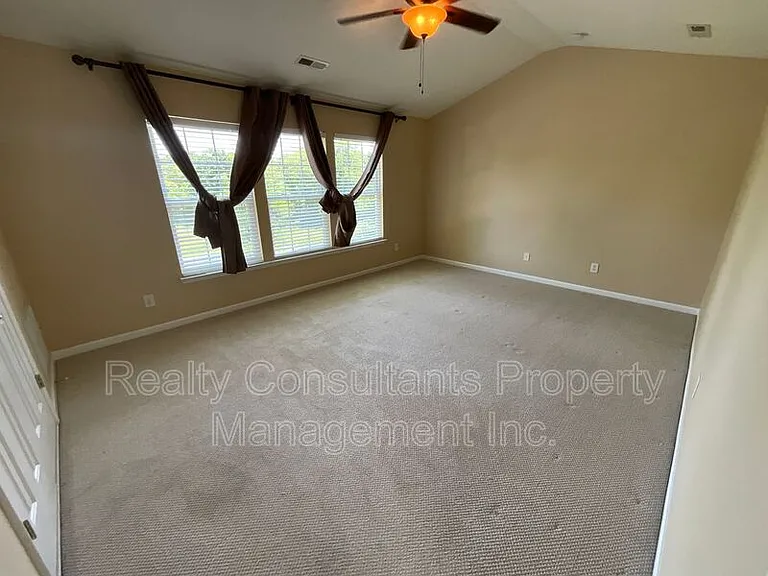 1481 Cantwell Ct — Photo 31