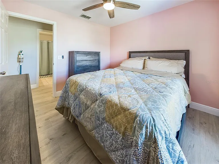5521 Rosehill Rd #203 — Photo 23
