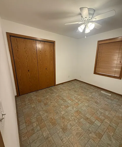 1114 Duck Creek Dr — Photo 12