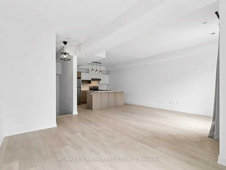 1121 Cooke Blvd #32 — Photo 12