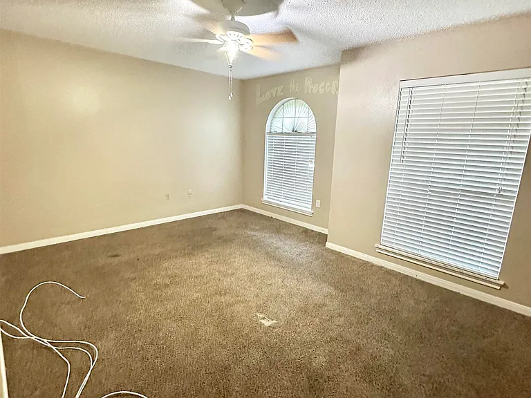 3572 Madeira Dr — Photo 3