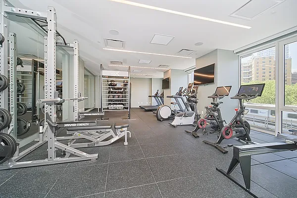 Rented by Compass | media 27