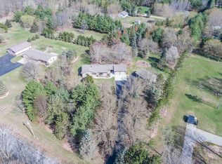 3766 Fairview Rd, Green Bay, WI 54313