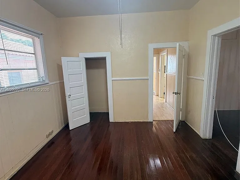 3747 Sheridan Ave — Photo 6