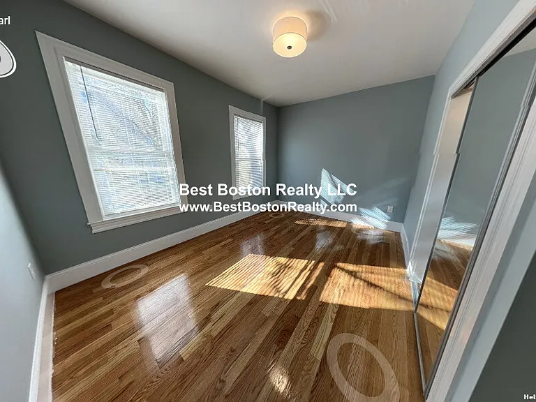 73 Pearl St #2 — Photo 5