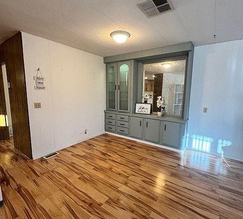 4th image of 975 California St Space 8