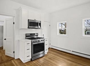 10 Sutton St APT 3, Mattapan, MA 02126