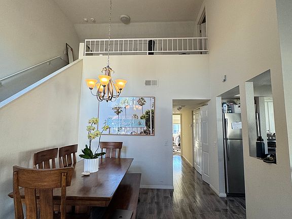 4th image of 534 Via De La Valle Unit K