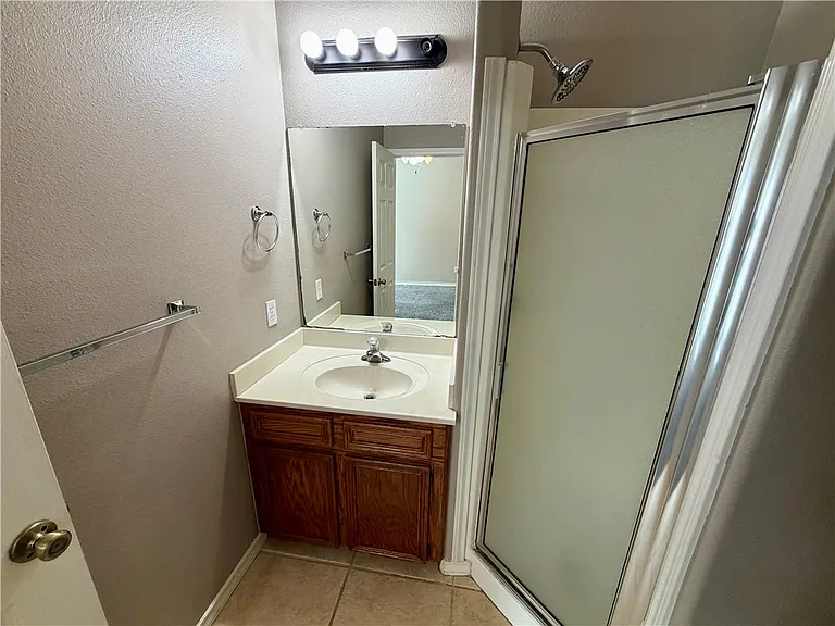 6230 Queen Jane St — Photo 18