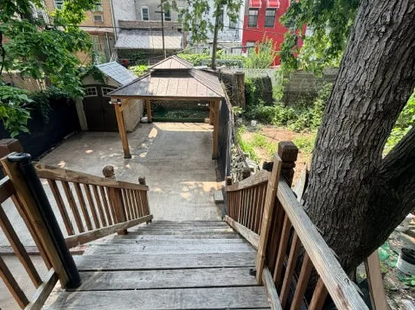 170 Atkins Ave Floor 2, Brooklyn, NY 11208