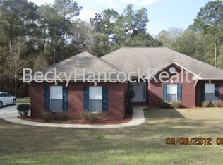 121 Fernway Dr, Enterprise, AL 36330