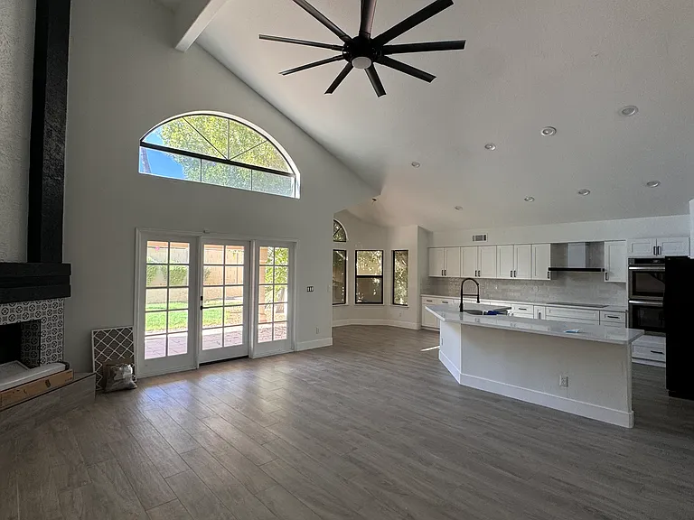 3340 S Oleander Dr — Photo 13