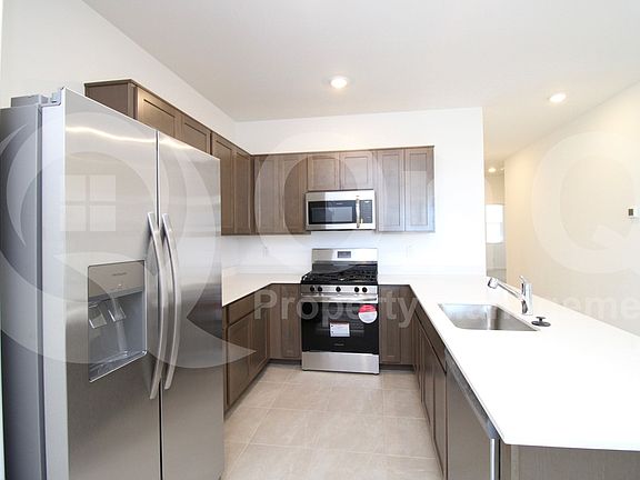 3rd image of 4715 E Danta St