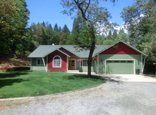 800 Savage Creek Rd, Grants Pass, OR 97527