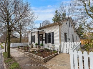 132 Waterloo St N, Cambridge, ON N3H 1M8