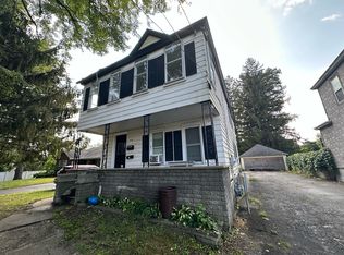 1834-1 Hamburg St, Schenectady, NY 12304