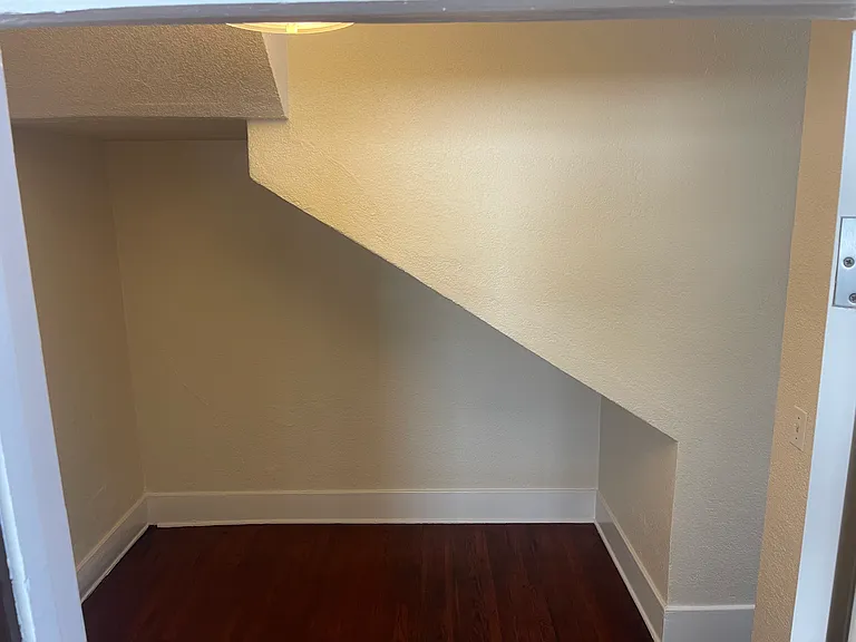 141 W Ivy St #141 — Photo 4