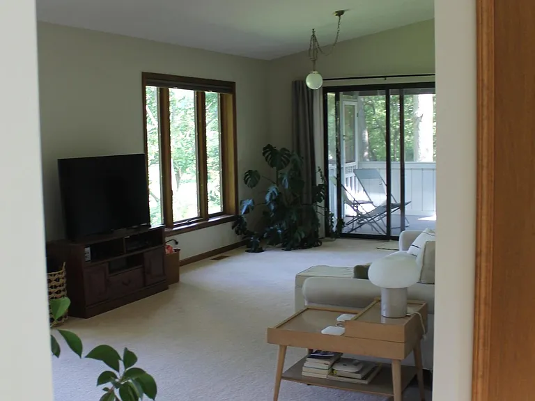 473 Fairwood Rd — Photo 3