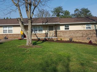 310 Arbor Dr, Maryville, TN 37804