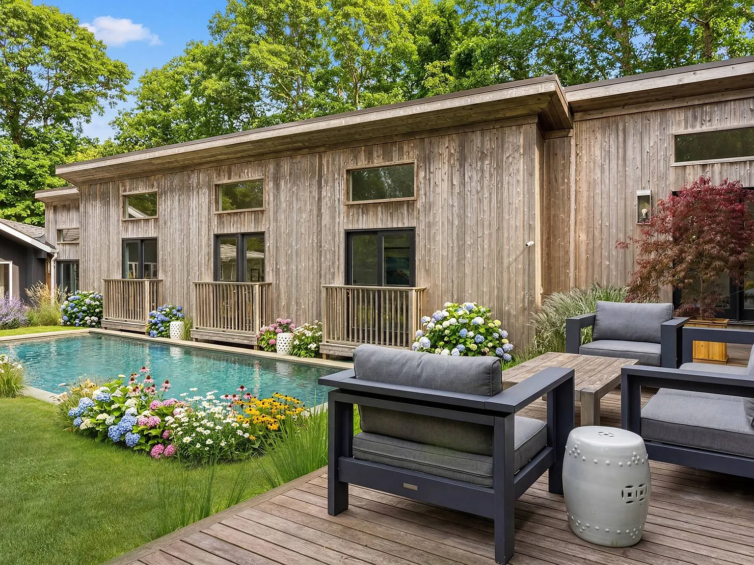 Private Retreat in Bridgehampton — Photo 2