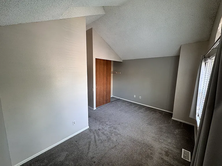 1201 S Waco St #E — Photo 12