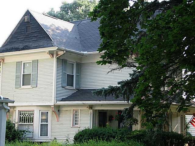 1st image of 239 E Indiana Ave
