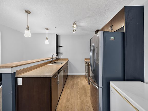 3rd image of 1180 Hyndman Rd NW #326