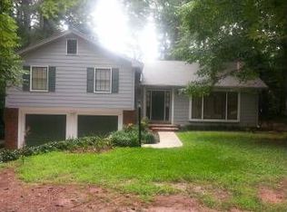 2200 April Ln, Decatur, GA 30035
