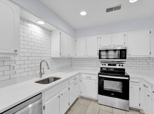 7328 Grove Park Rd, Olive Branch, MS 38654