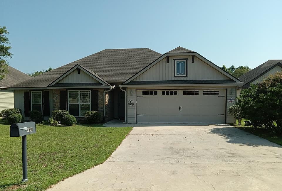 1st image of 3941 Warwick Dr