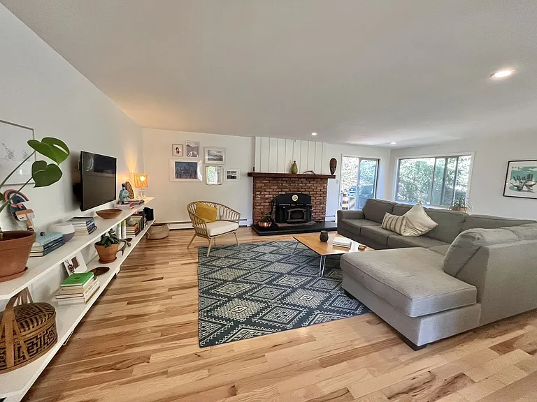 1115 S Cedarview Dr — Photo 13