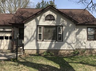 407 Crosby St, Belvidere, IL 61008