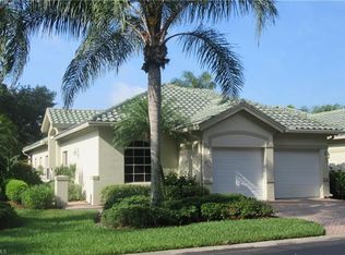 813 Vistana Cir, Naples, FL 34119