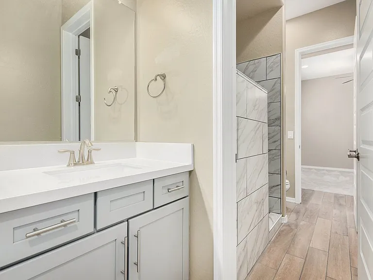 15834 S 177th Ave — Photo 33