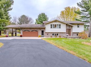 W7221 Rose Len Ct, Merrill, WI 54452