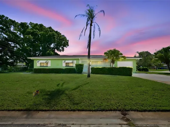 2101 WINCHESTER ROAD N, ST PETERSBURG, FL 33710
