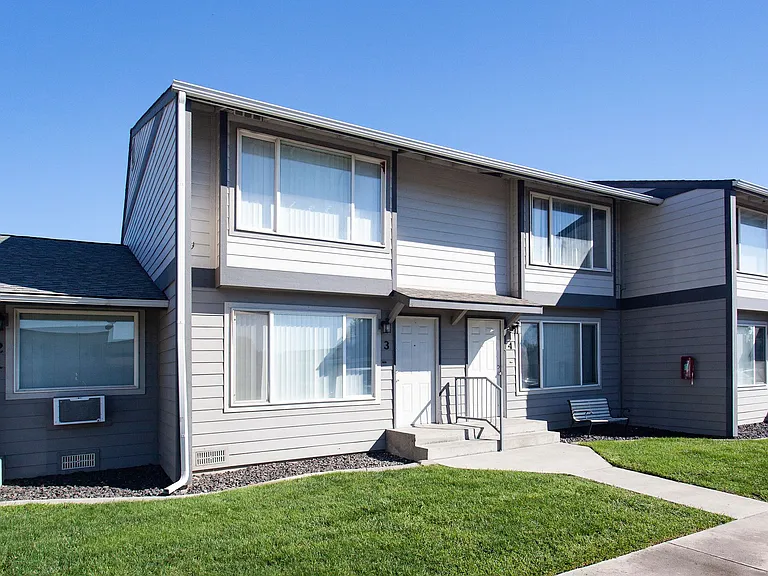 Aspen Hills Apartments — Photo 12