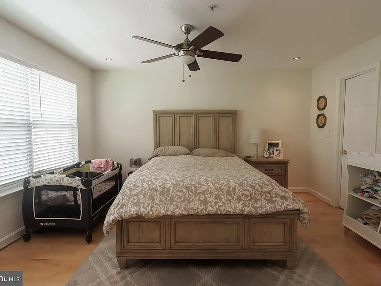 8329 Wades Way — Photo 11