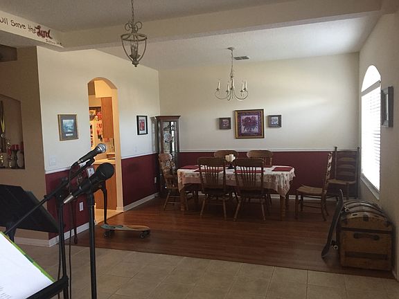 Formal dining