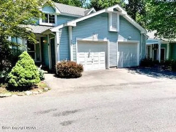 305 Inverness Dr, East Stroudsburg, PA 18302