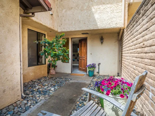 1151 Via Mavis, Santa Maria, CA 93455