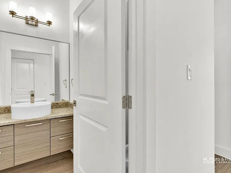 524 Wildrose Ln #9 — Photo 14