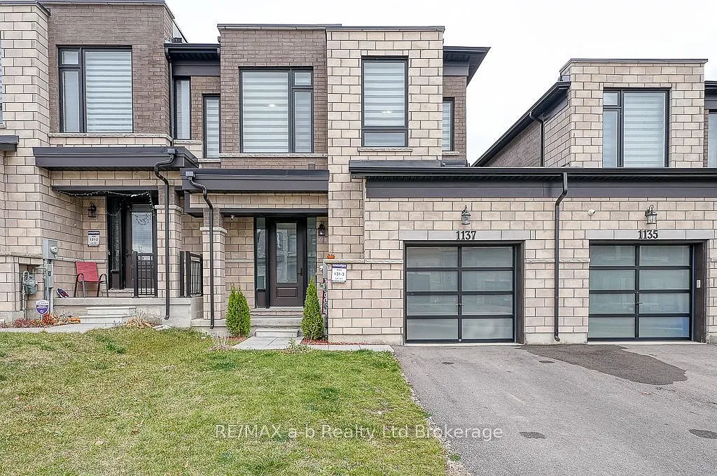 3 bed, $2,600 — Photo 1