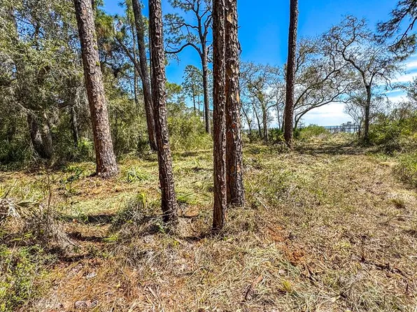 2808 Highway 98 E, Lanark Village, FL 32322