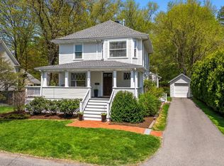 8 Heckle St, Wellesley, MA 02481