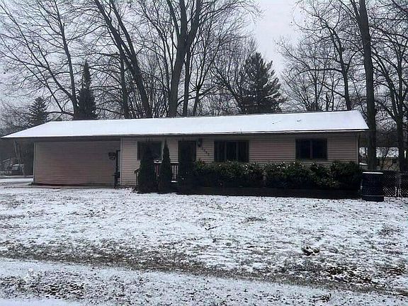 2nd image of 2383 Couture St