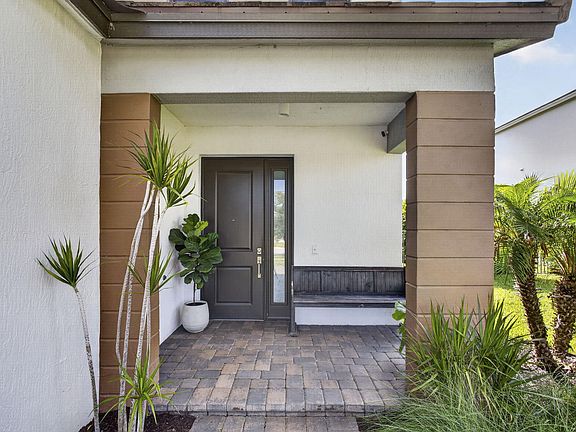 3rd image of 4828 Sand Dollar Drive
