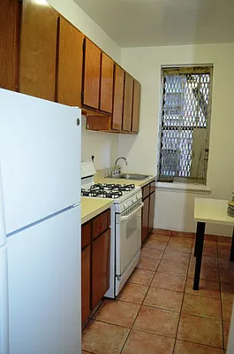 Rented by Charles Coutinho LLC | media 46